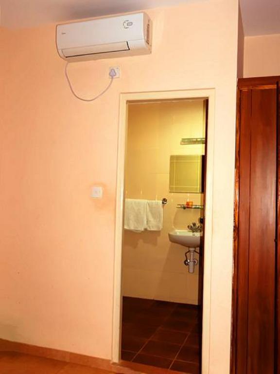 Aryal International Hotel Katmandú Habitación foto