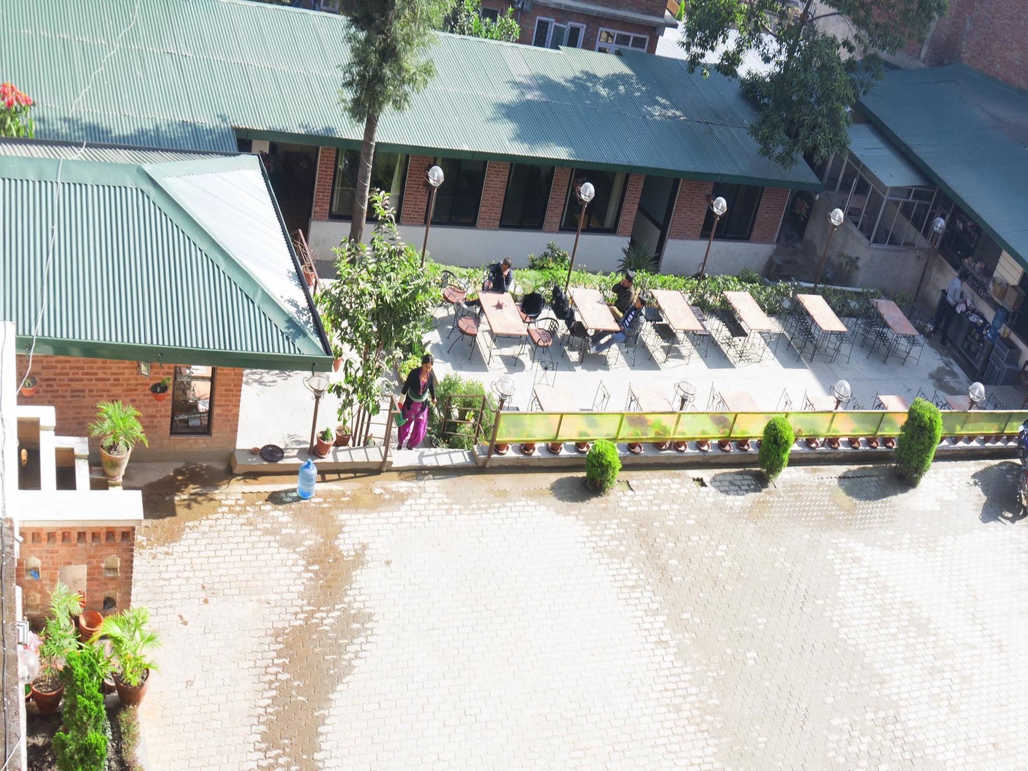 Aryal International Hotel Katmandú Exterior foto
